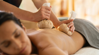 Soin ayurvédique femme à Alliance Pornic